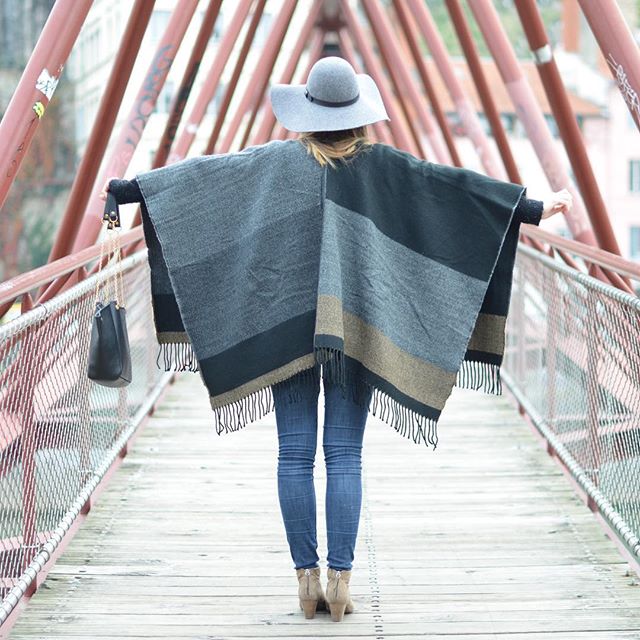 OOTD Poncho