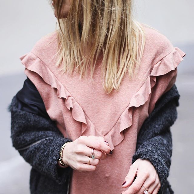 blondiiebaby-pull-rose-0903